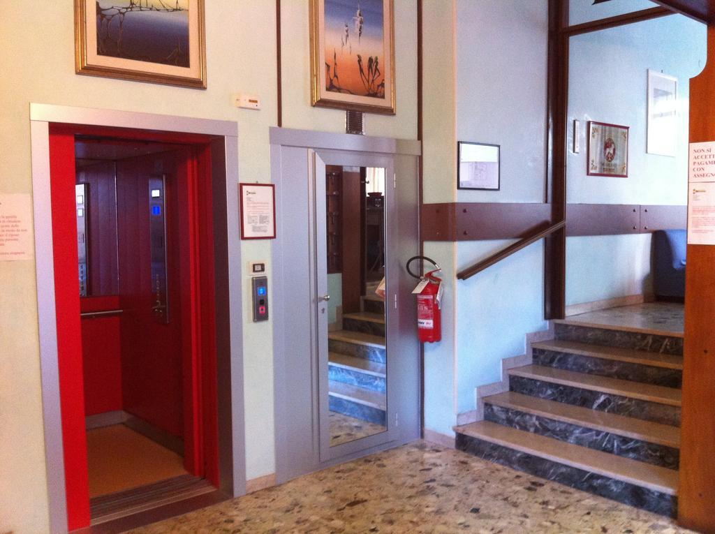 Hotel Britannia Τζεσόλο Λίντο Εξωτερικό φωτογραφία