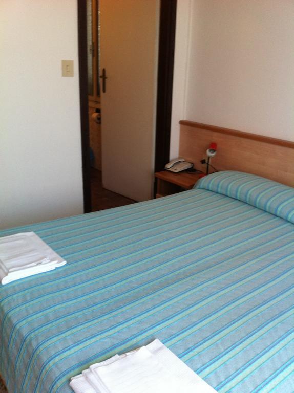 Hotel Britannia Τζεσόλο Λίντο Δωμάτιο φωτογραφία